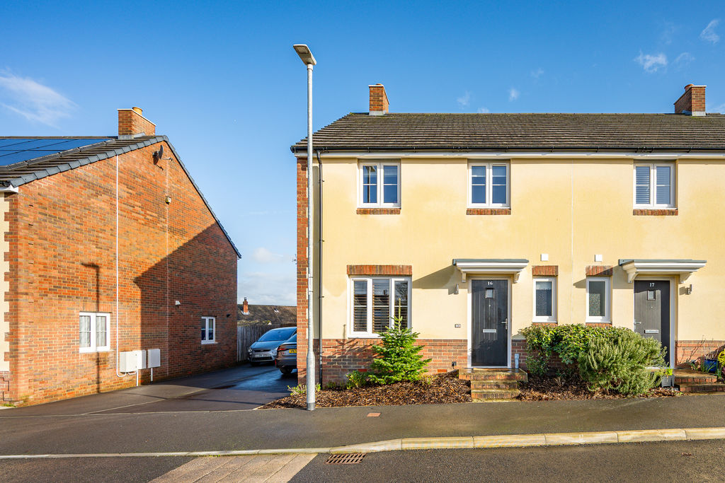Front Elevation and Driveway- click for photo gallery